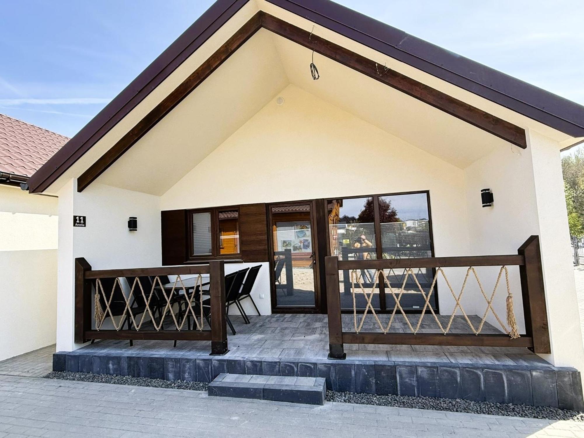 Hotel Osrodek Wczasowy Amelia à Jarosławiec Extérieur photo